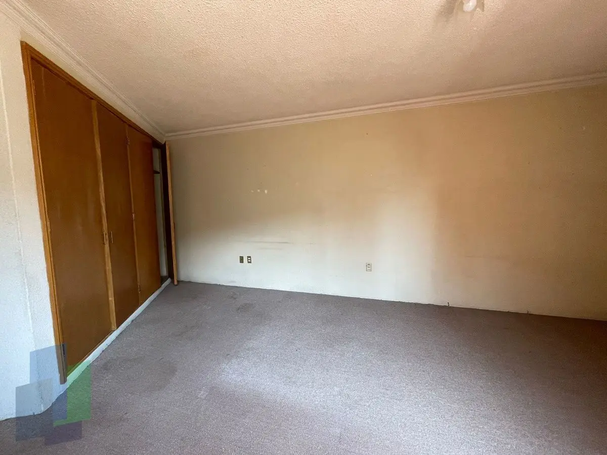 Casa en venta zona los Arcos y Loma Dorada muy amplia — foto 6