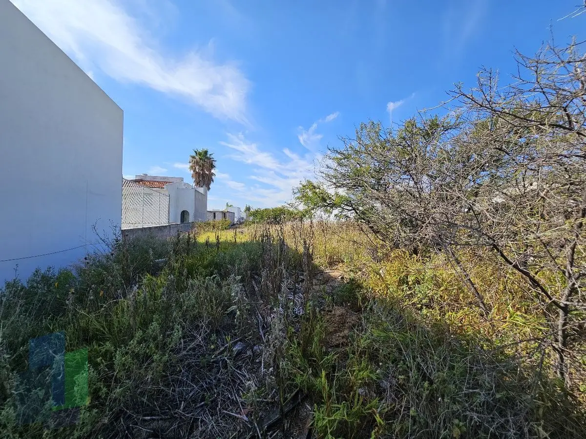 Real de Juriquilla Etapa 1 | Terreno VENTA en calle cerrada con vigilancia — foto 5
