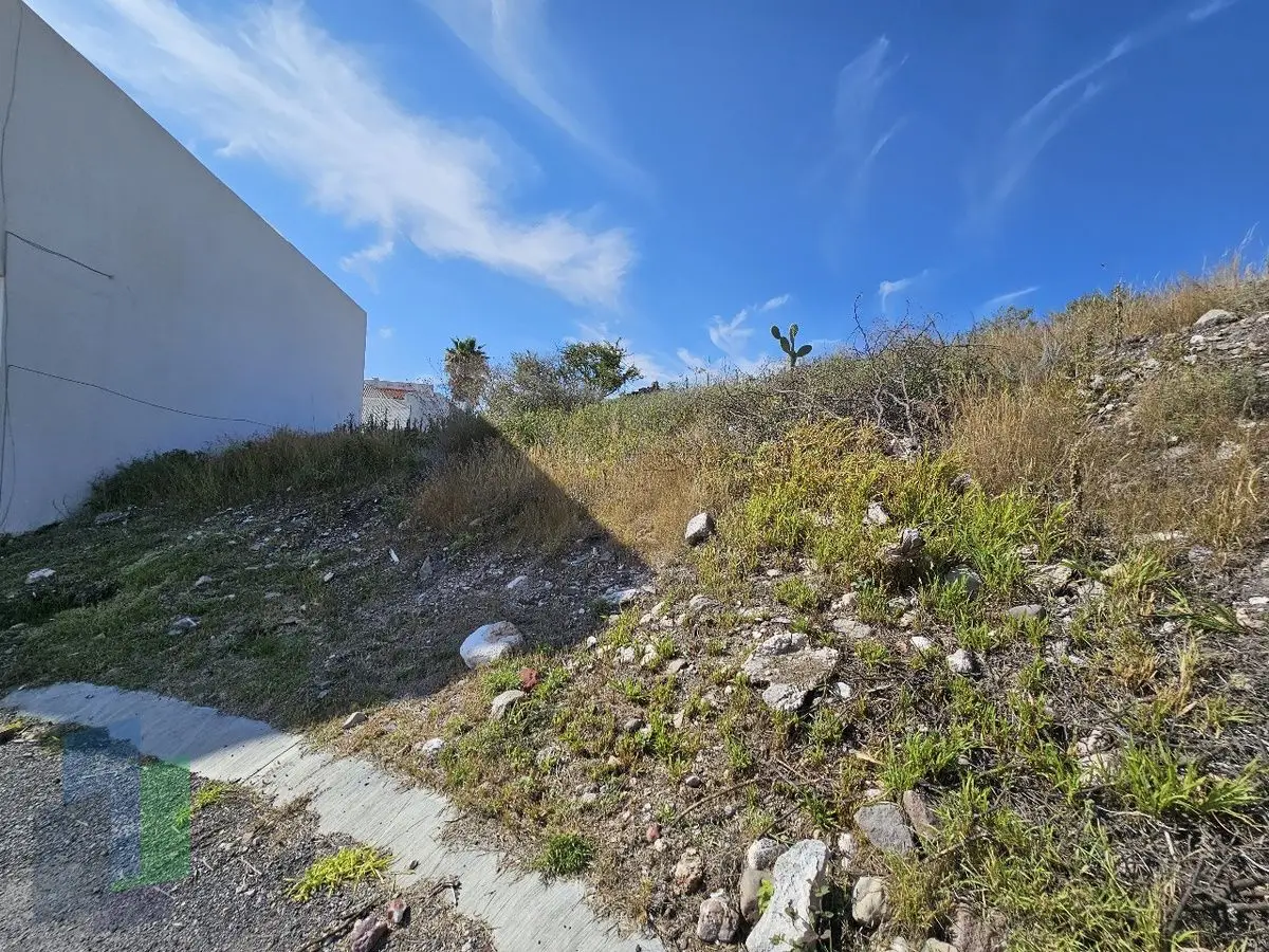 Real de Juriquilla Etapa 1 | Terreno VENTA en calle cerrada con vigilancia — foto 6