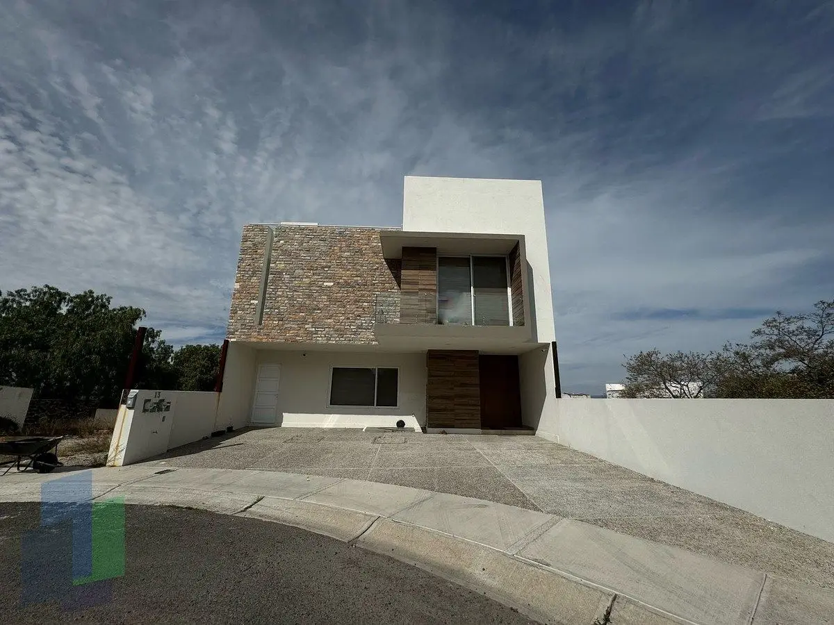 Casa en Venta en Zibatá, 4 recámaras ,cuarto de servicio y roof garden — foto 4