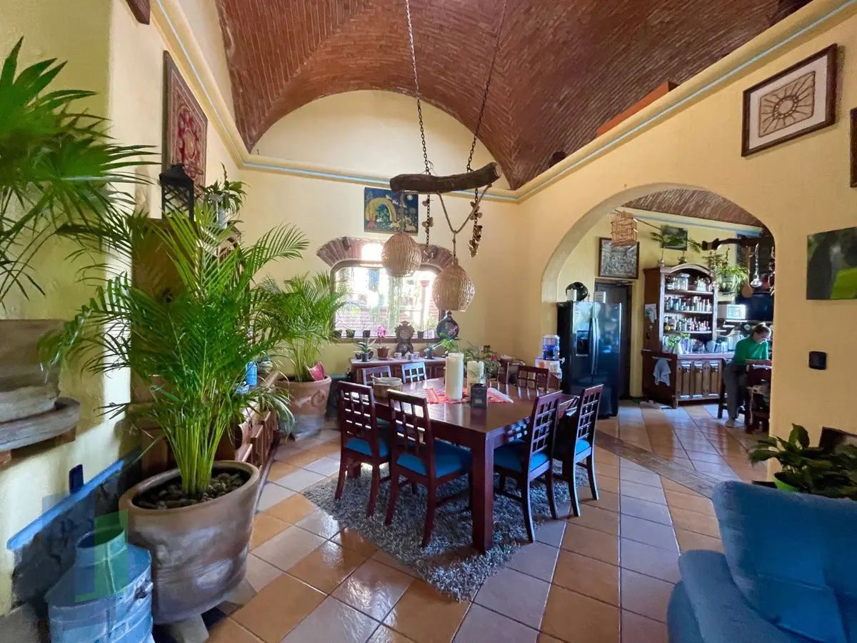 Casa en Venta en Huertas La Joya, estilo campestre, con 4 recámaras — foto 3