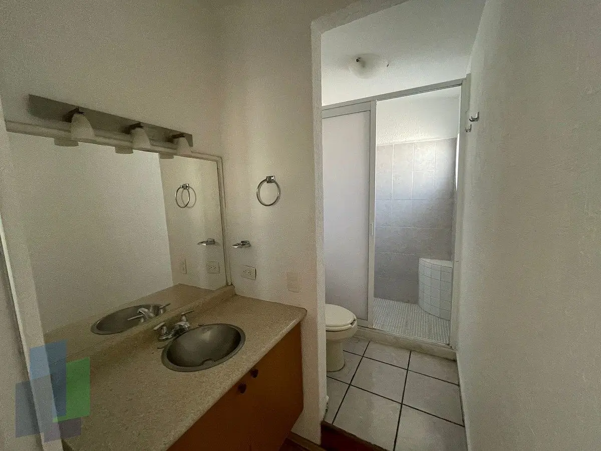 Casa en renta en Palmas, 3 recámaras, privada con áreas verdes — foto 5