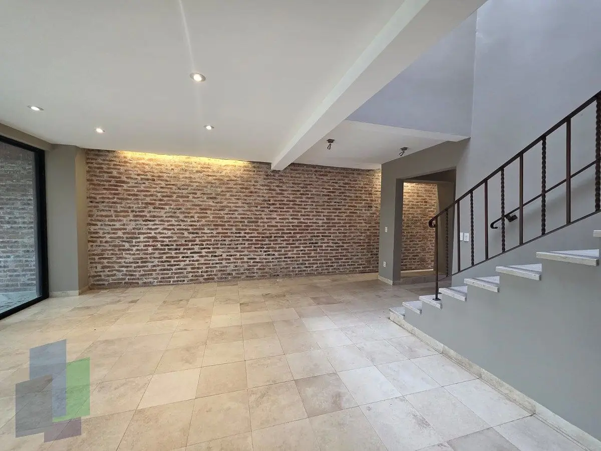 Casa en renta en Jurica, dentro de privada — foto 3