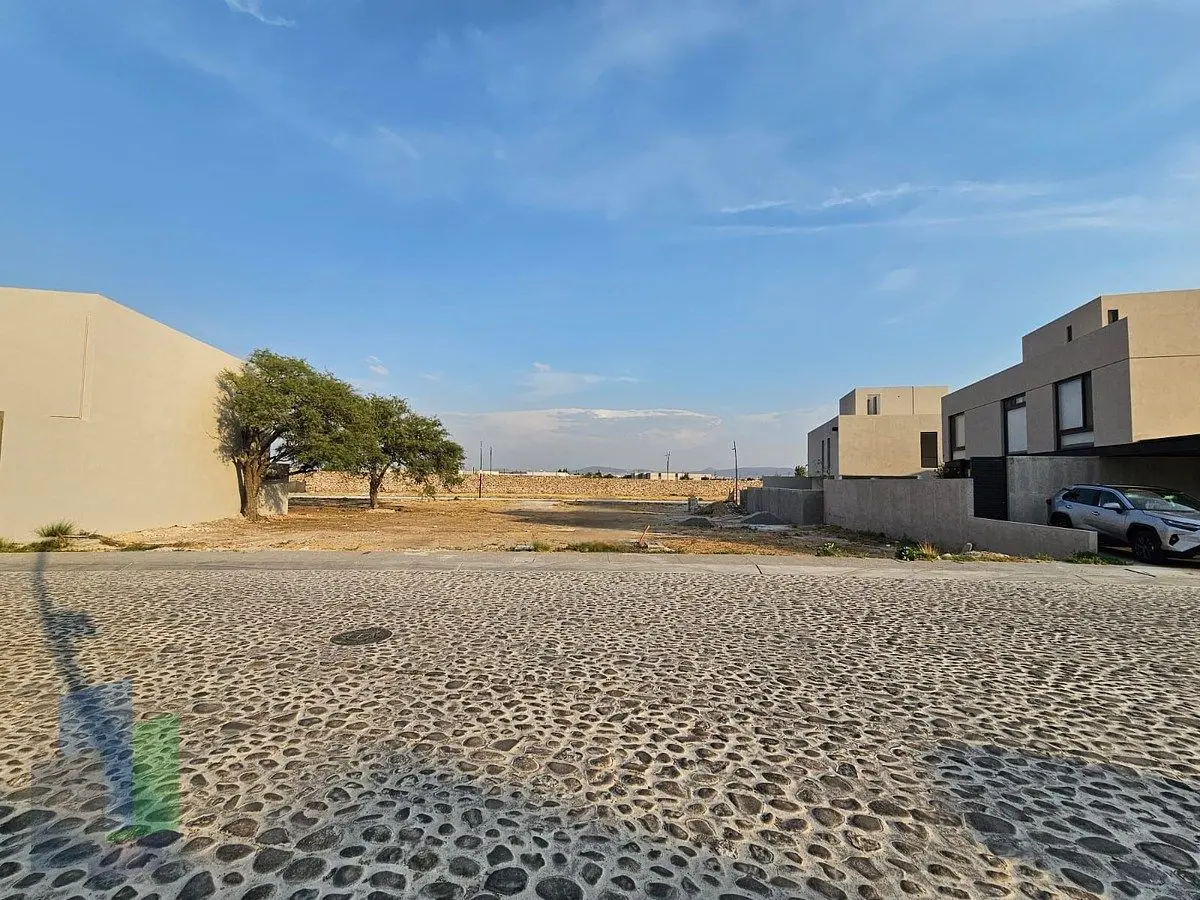 VENTA | Terreno plano 293m2, en condominio San Lorenzo, Lomas del Campanario — foto 5