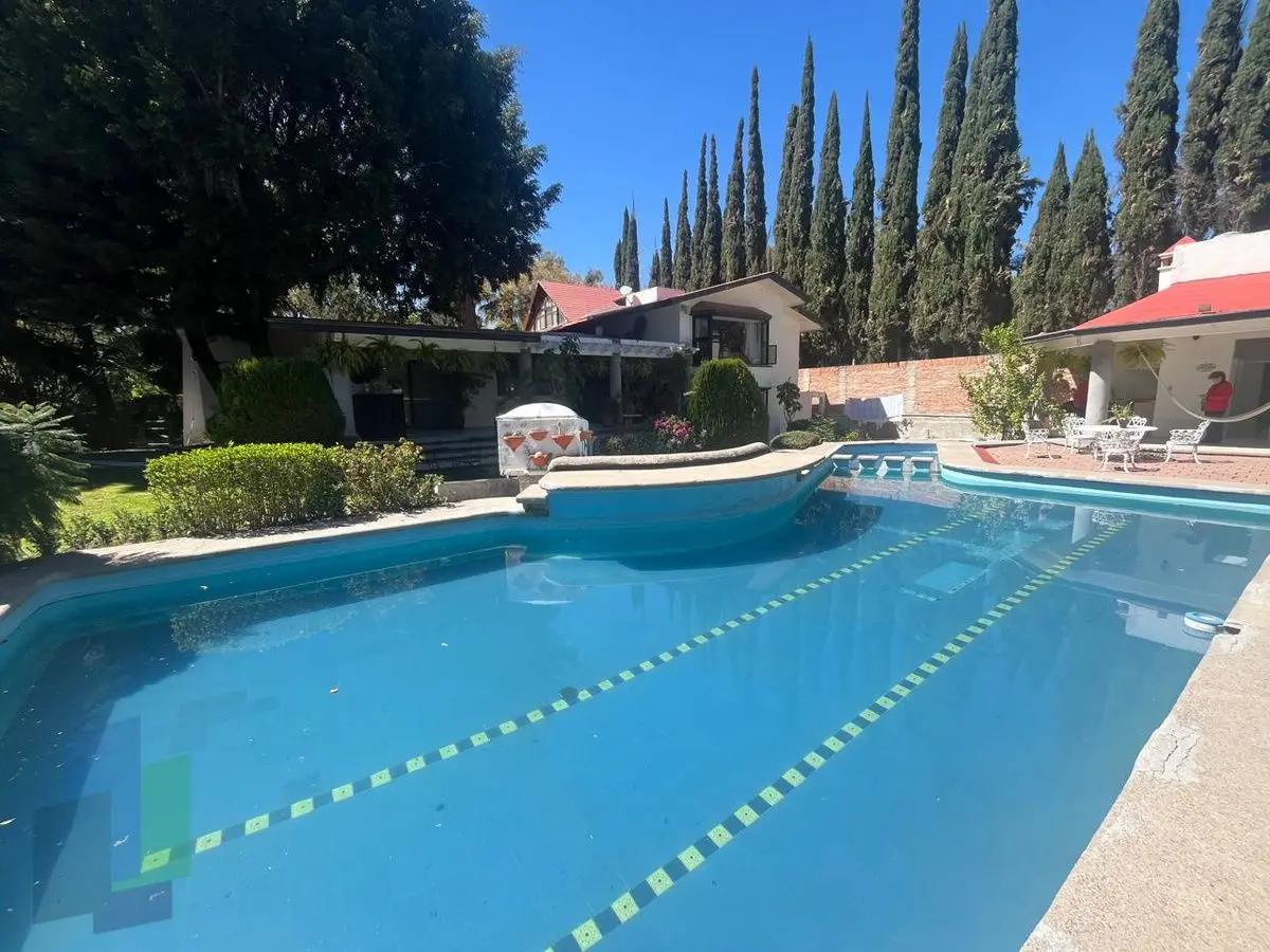 Casa en venta en Jurica con alberca en un nivel. — foto 5