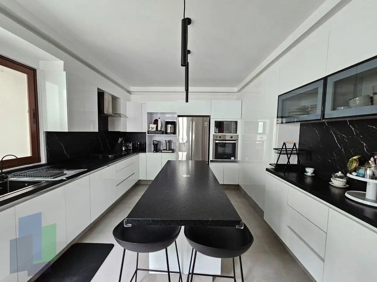 Casa en venta en zona Centro de Querétaro a una cuadra de los Arcos. — foto 2