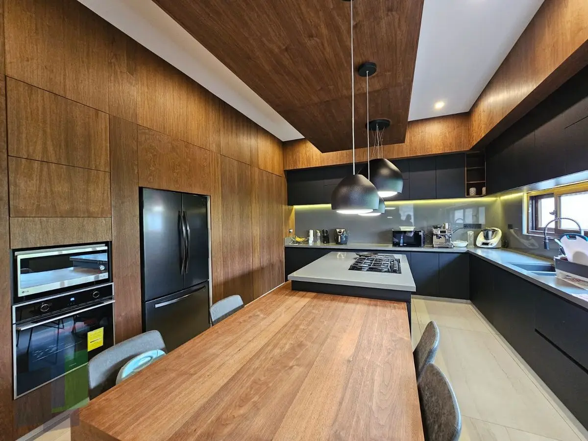 Casa en venta en Misión San Jerónimo con acabados de lujo — foto 4