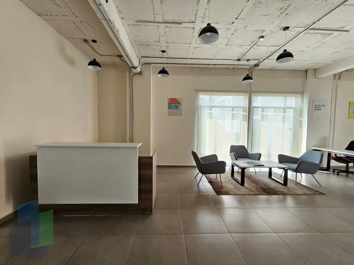 Milenio III | RENTA Oficina corporativa semiamueblada, en piso 4 — foto 4