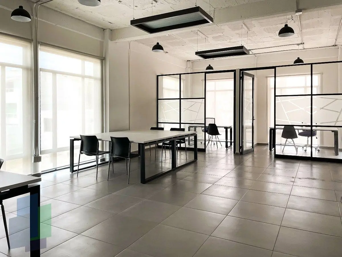 Milenio III | RENTA Oficina corporativa semiamueblada, en piso 4 — foto 5