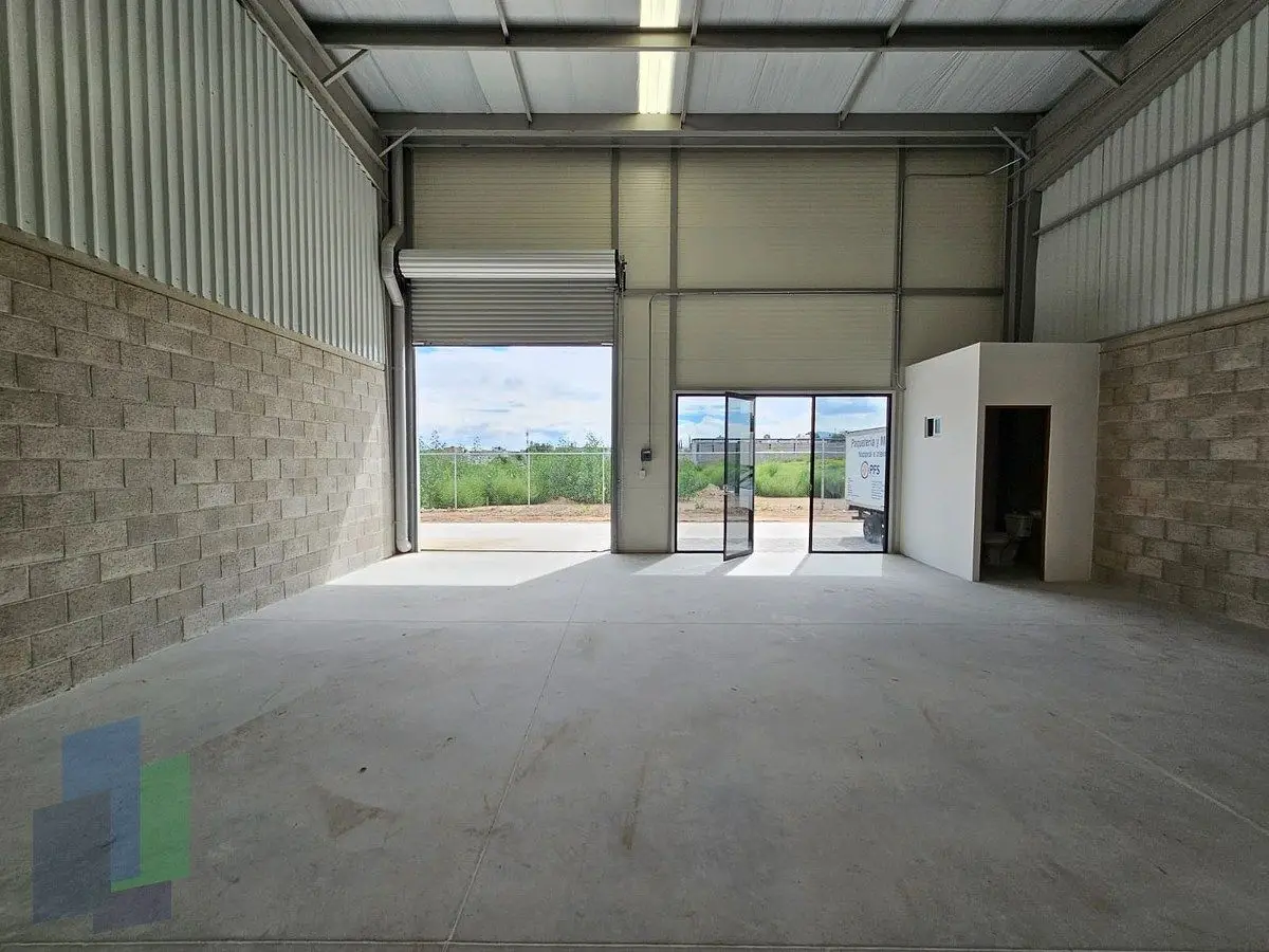 Balvanera | Bodegas en PREVENTA de 267m2 Entrega 6 a 8 meses — foto 3