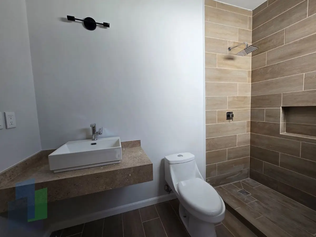 Grand Juriquilla | VENTA Casa con estudio y sala de TV — foto 6