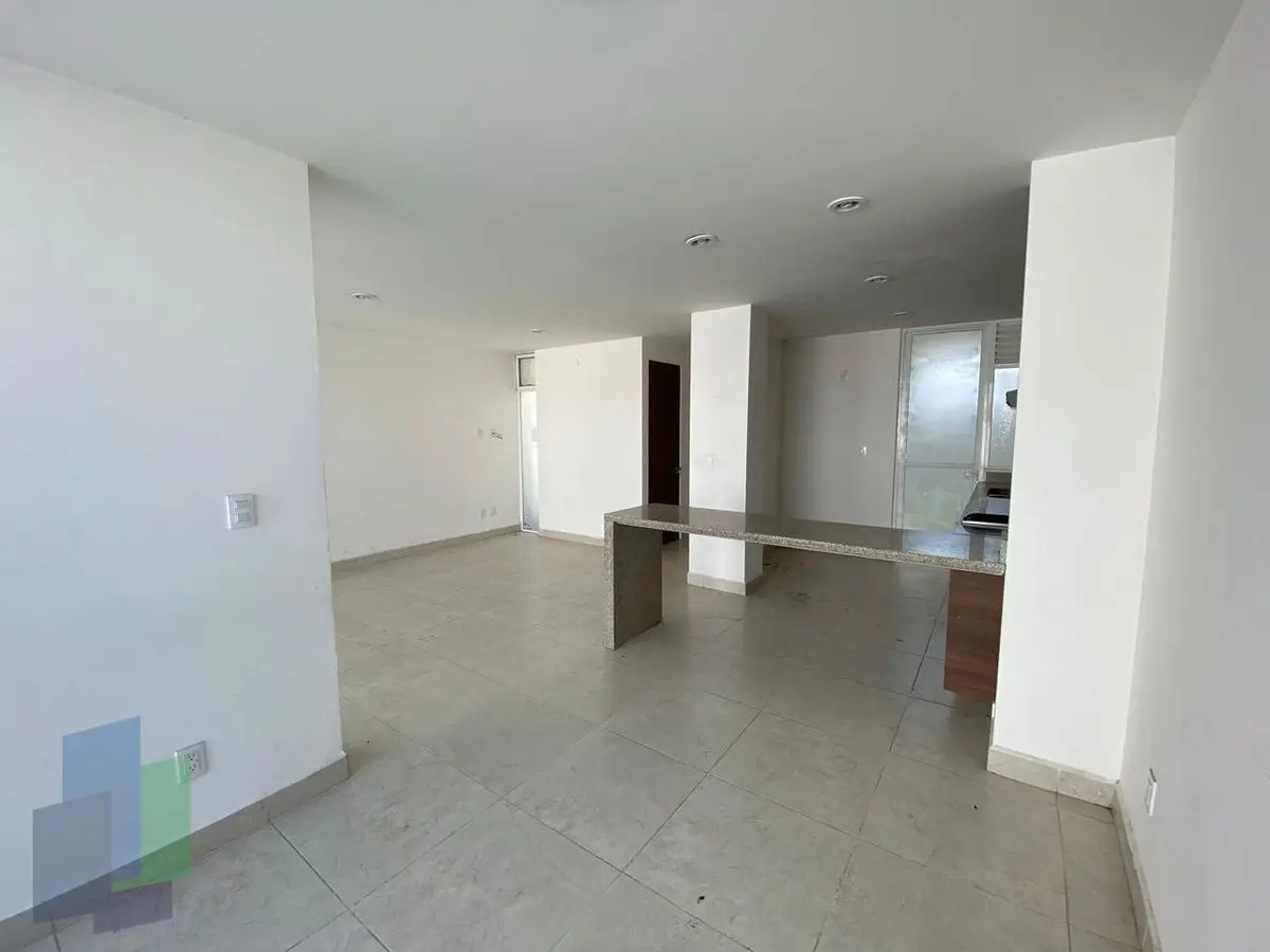 Casa en venta, en privada, de 3 recámaras con jardín y roof. — foto 4