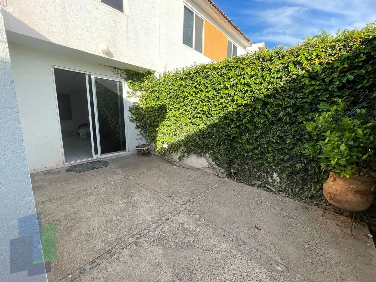 Casa en renta en Palmas, con 3 recámaras, en privada con áreas verdes — foto 6
