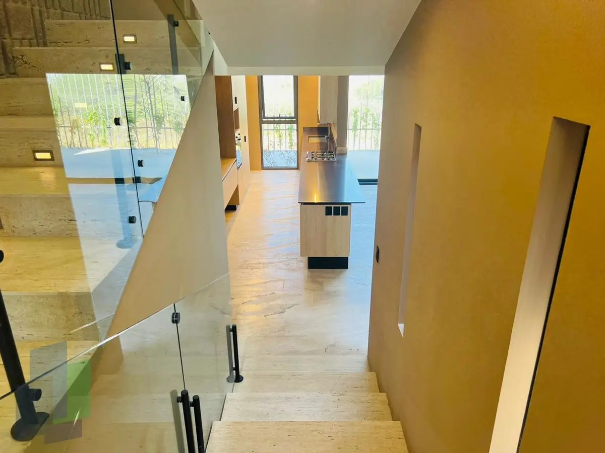 Casa en venta en La Vista estilo moderno minimalista con amenidades — foto 5