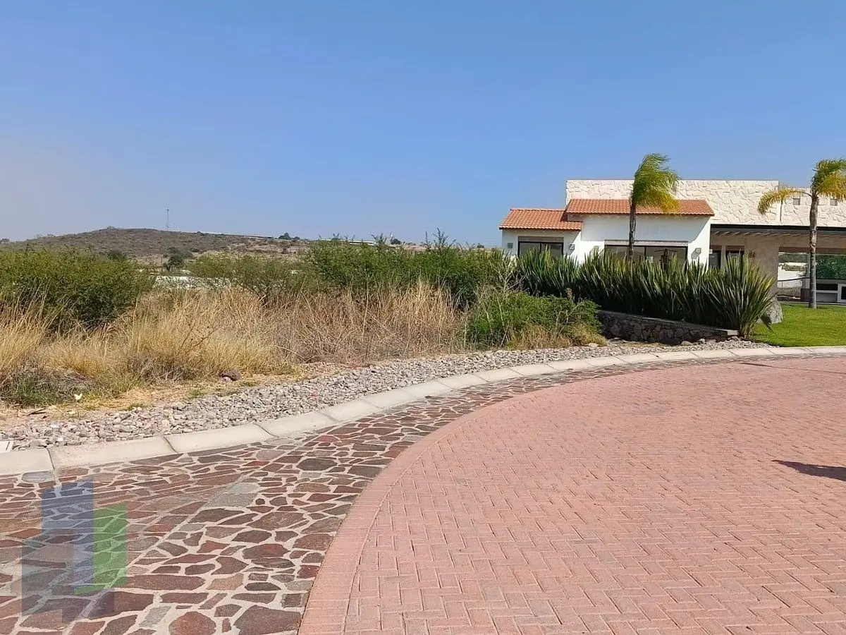 Ciudad Maderas Sur I | Terreno plano en esquina — foto 2
