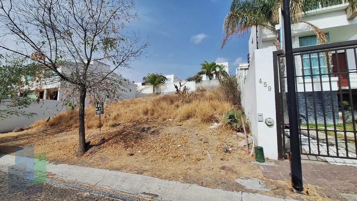 Terreno de 300m2 en VENTA en Real de Juriquilla cerca de Colegio Roots — foto 5