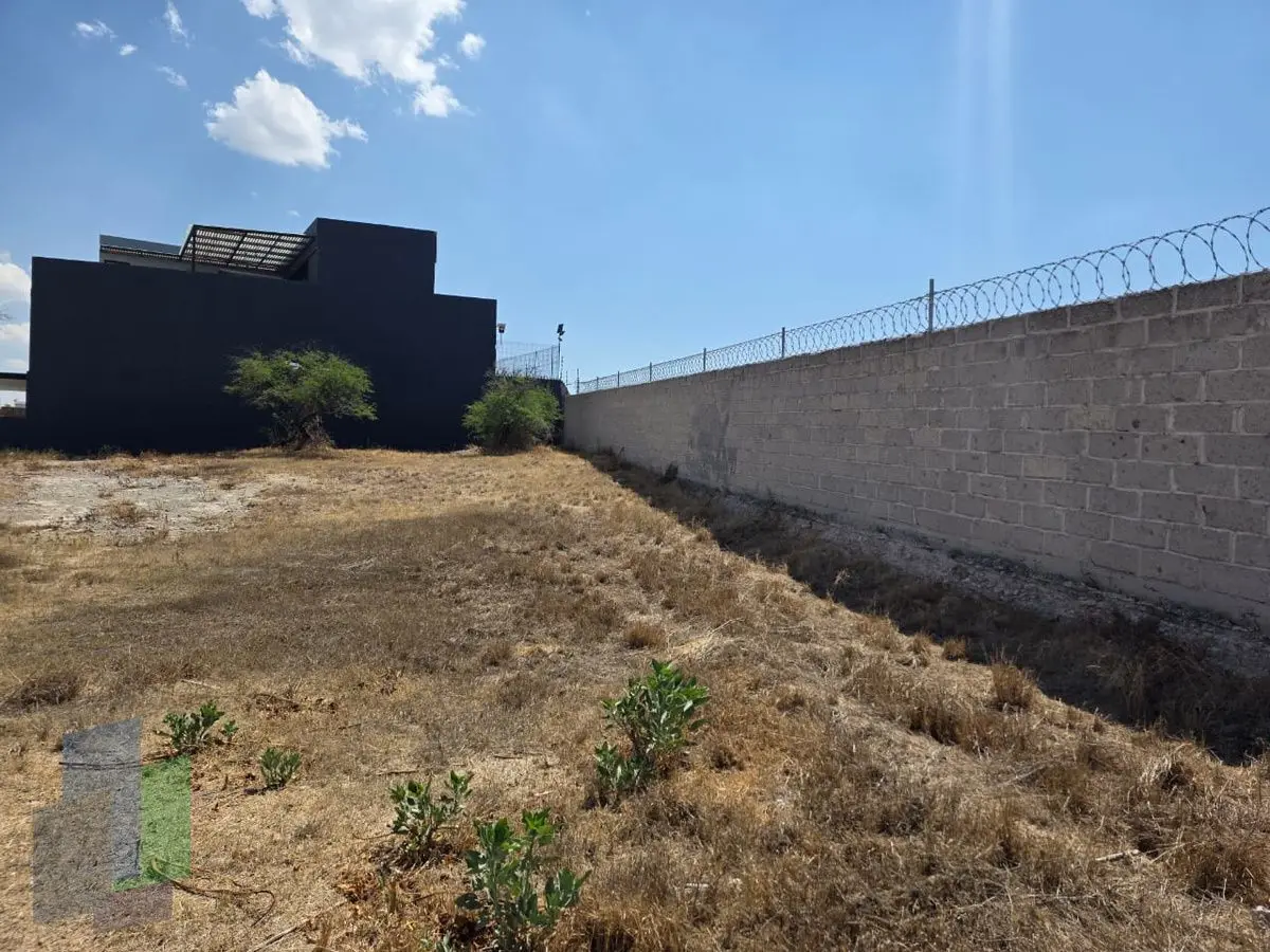 Terreno en venta en Lago Juriquilla, dentro de privada con vigilancia — foto 6