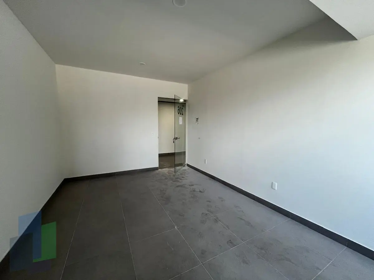 Juriquilla oficina en renta en WTC con opción a bodega. — foto 3