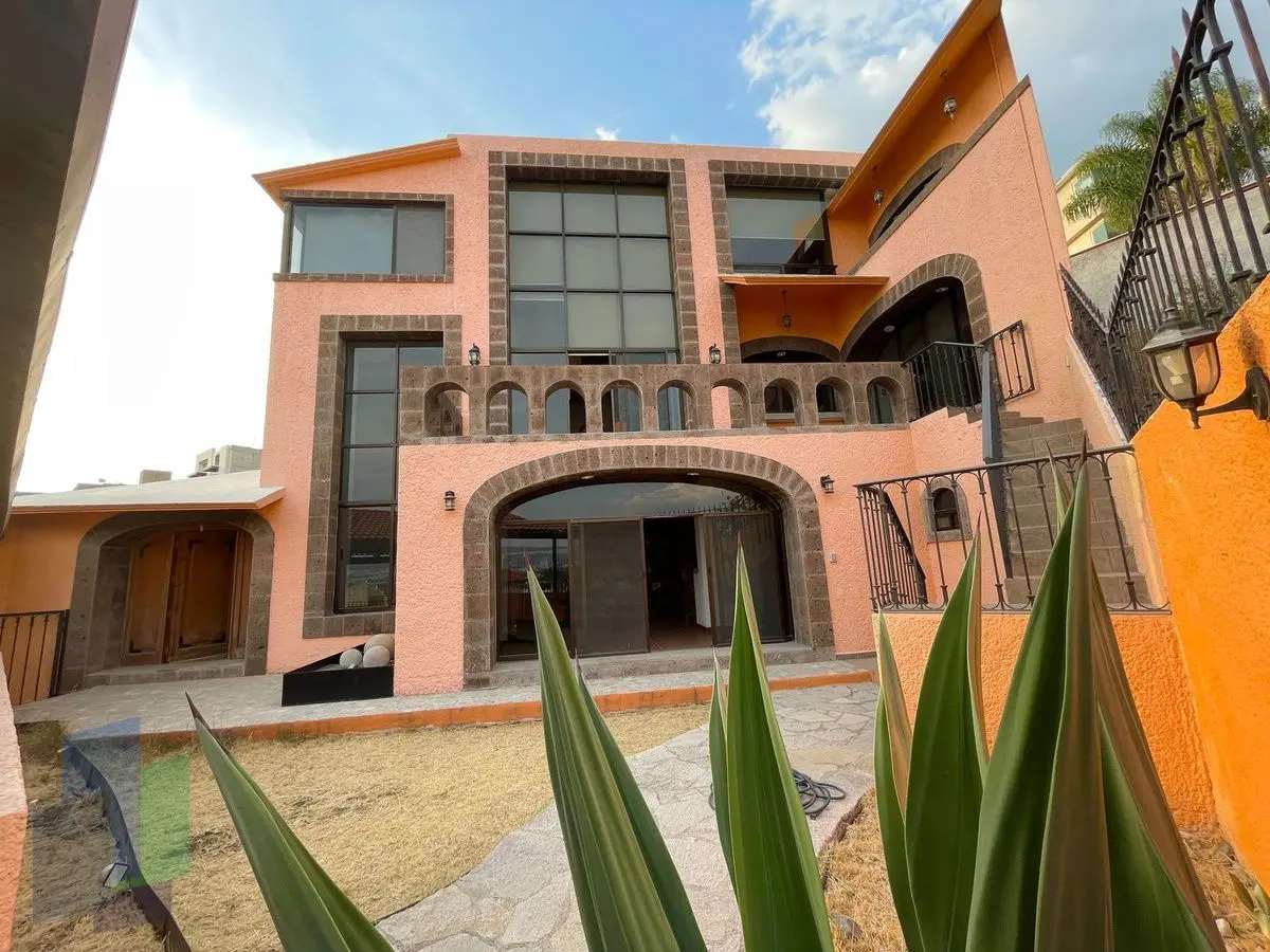 Casa en venta en Balcones del Acueducto 4 recámaras hermosa vista — foto 3