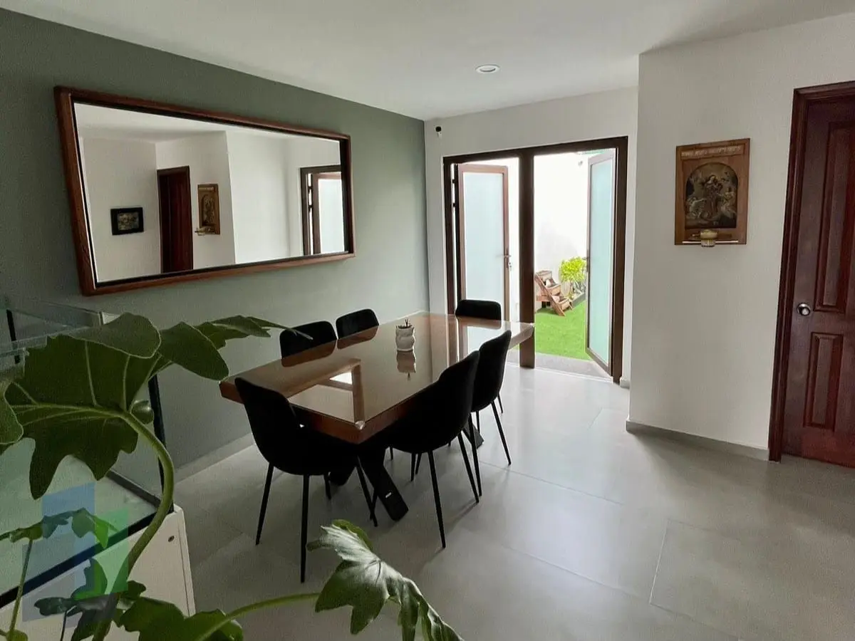 VENTA | Casa moderna, a una cuadra de los Arcos y Blvd Bernardo Quintana — foto 6