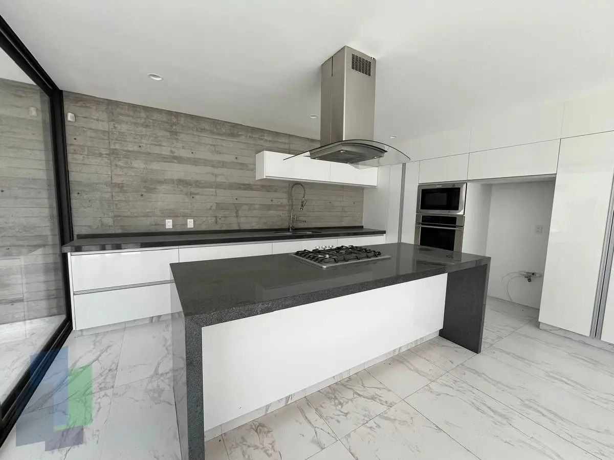 Juriquilla, casa en renta o venta en Cumbres del lago con moderno diseño. — foto 6