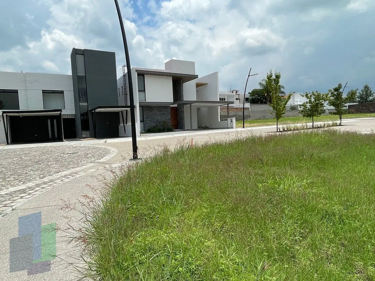 Terreno en venta plano en privada esquina Lagos de Juriquilla. — foto 5