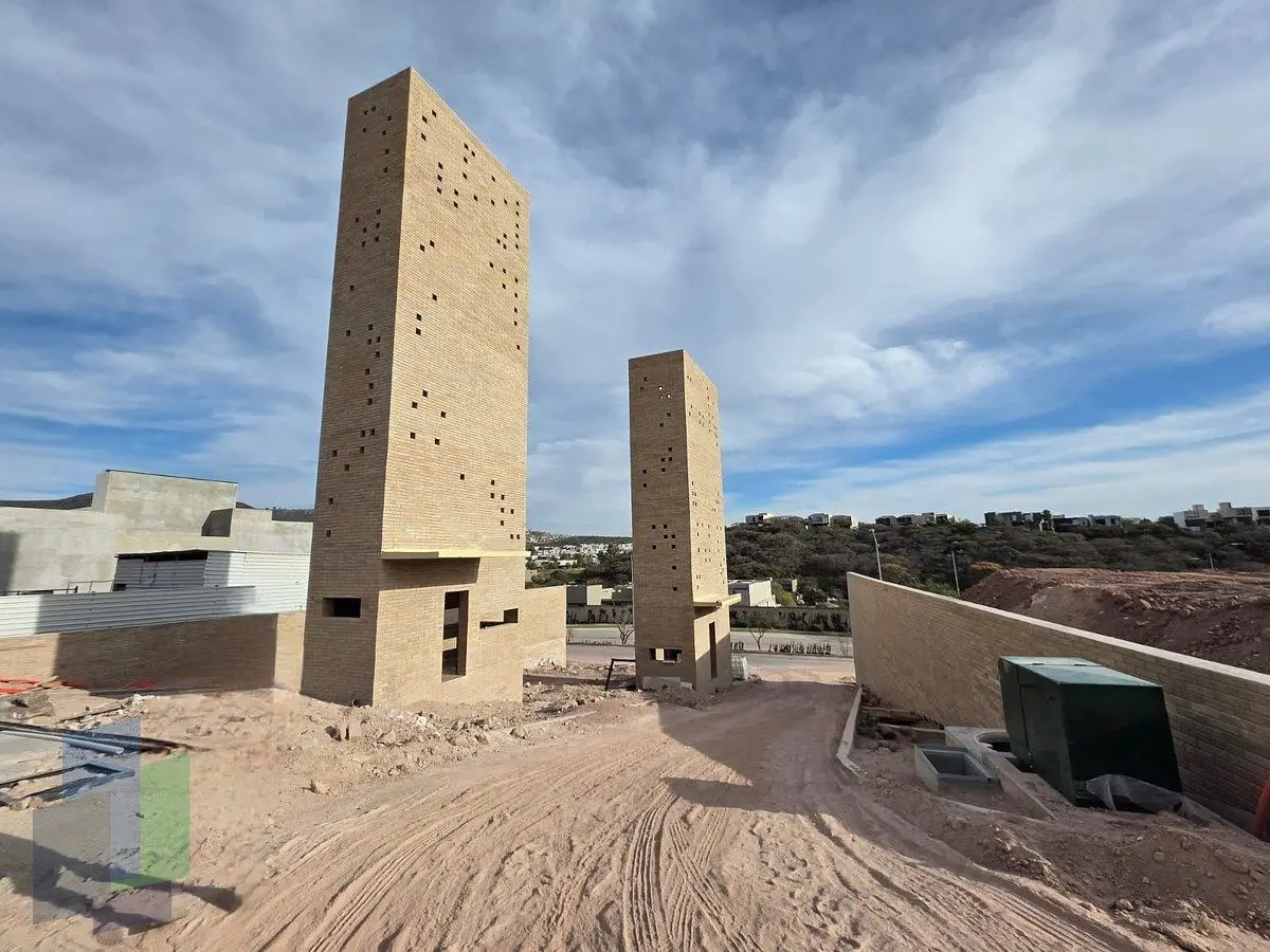 Casa en venta en Altozano, Condominio Atalaya — foto 5