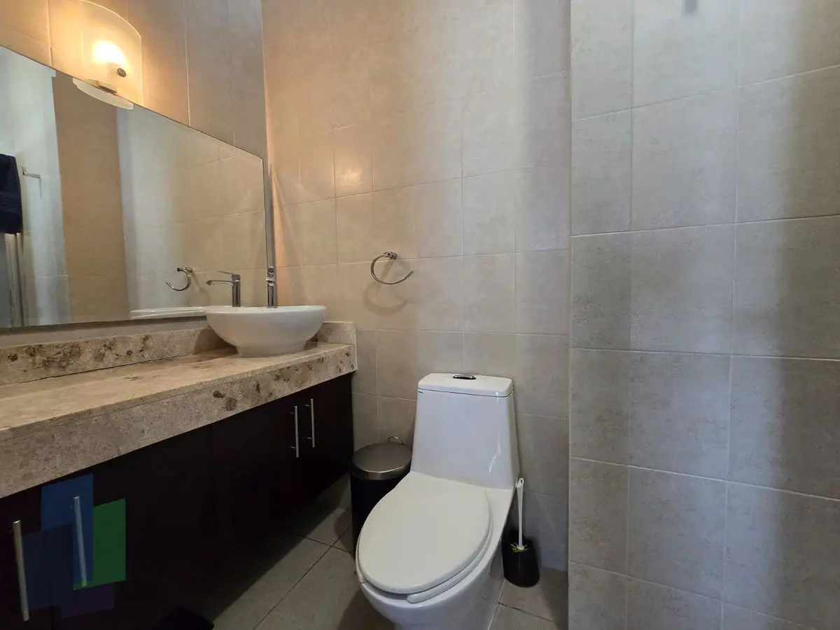 Casa en venta en Santa Fe, Juriquilla, con rec en planta baja — foto 4