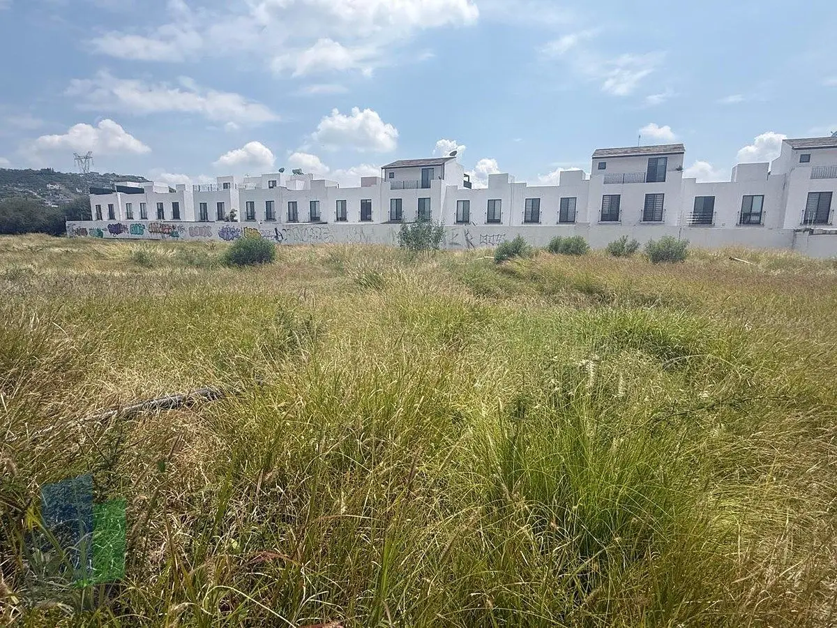 Terreno comercial plano en venta en excelente ubicacion Paseo de la República — foto 3