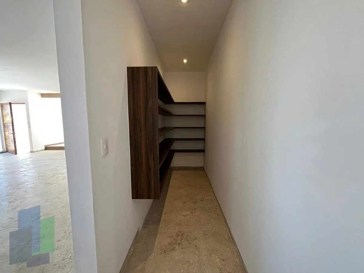 Lomas de Juriquilla casa en venta en obra blanca para terminar a tu gusto!!! — foto 12