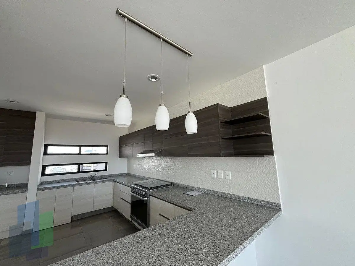 Estrena casa en Juriquilla en privada con vigilancia con amplios espacios. — foto 5
