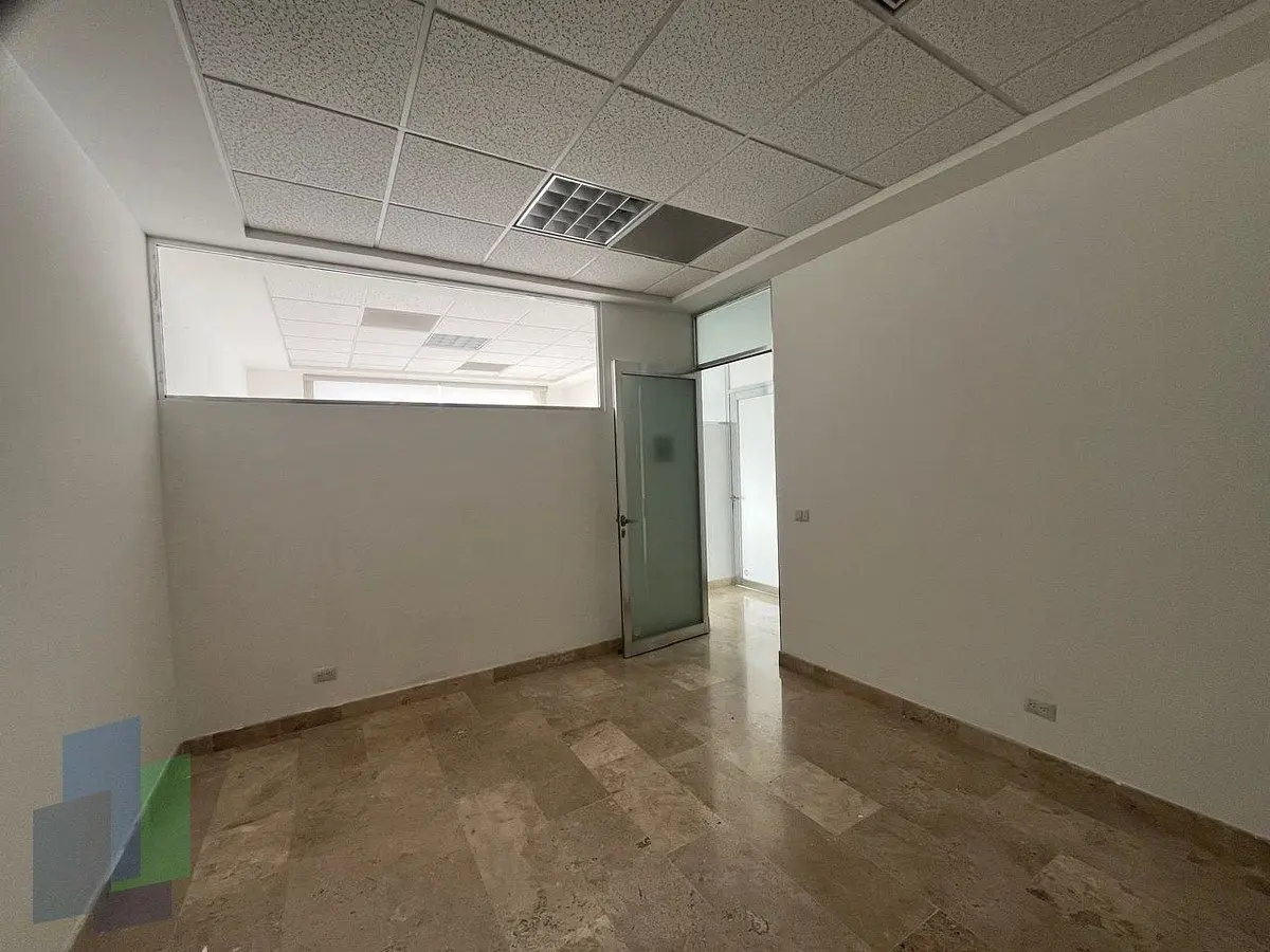 Renta de oficina de 15 m2 en 2o nivel en Corporativo. — foto 4