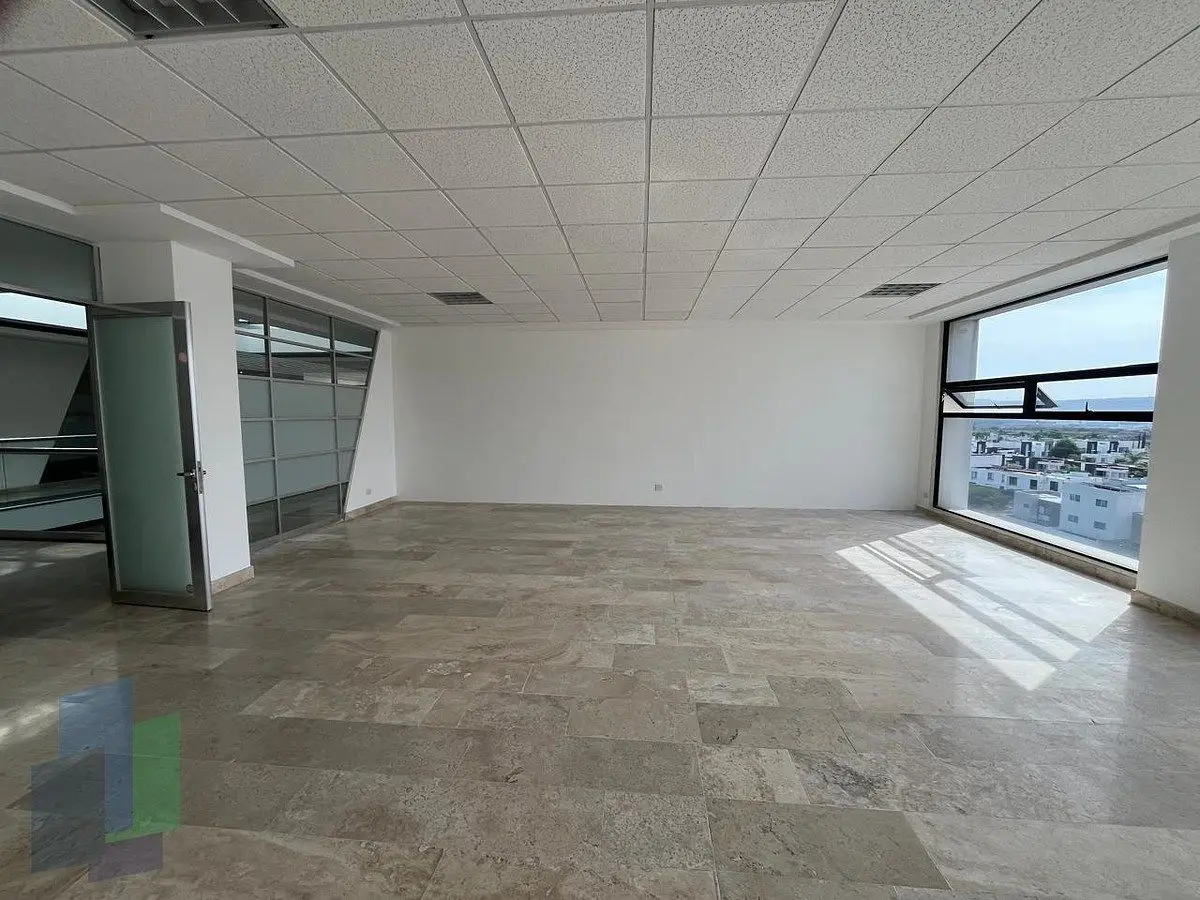 Oficina en renta de 60 m2 en 4o piso en Corporativo. — foto 3