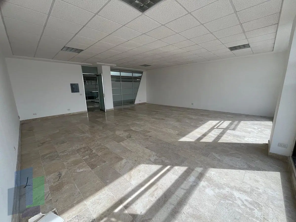 Oficina en renta de 60 m2 en 4o piso en Corporativo. — foto 4