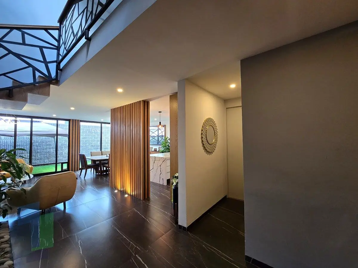 VENTA Condesa Juriquilla | Casa con 5 habitaciones. Diseño contemporáneo — foto 2