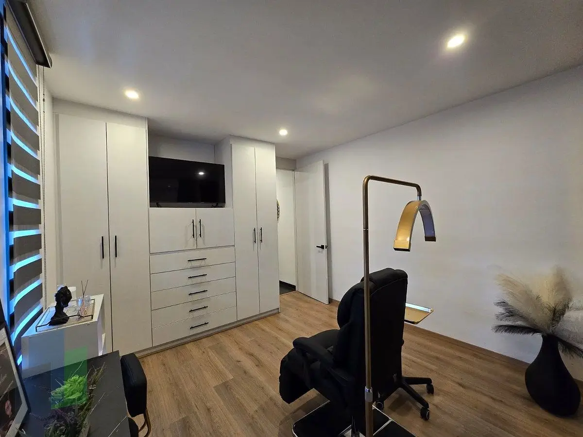 VENTA Condesa Juriquilla | Casa con 5 habitaciones. Diseño contemporáneo — foto 6