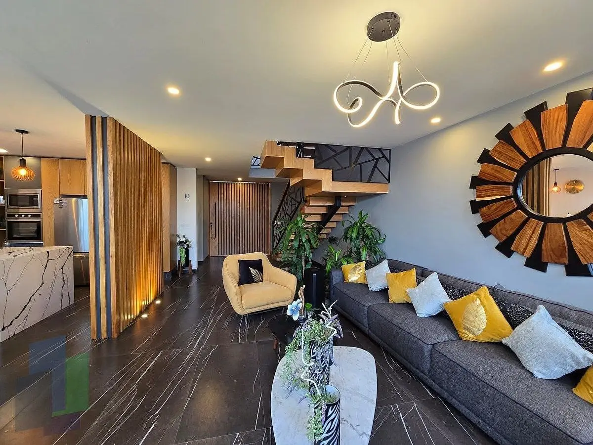 Condesa Juriquilla | VENTA Casa con 5 habitaciones, 1 en Planta Baja — foto 3