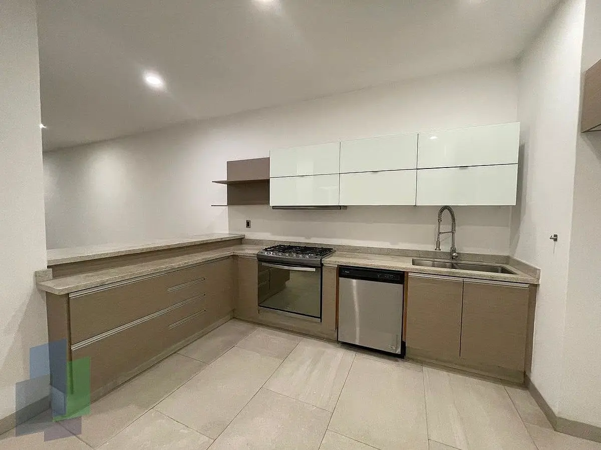Casa en venta / renta en Arco de Piedra Jurica — foto 3