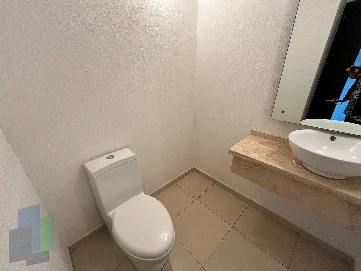 Departamento duplex planta alta en venta en Juriquilla Santa fe . — foto 5
