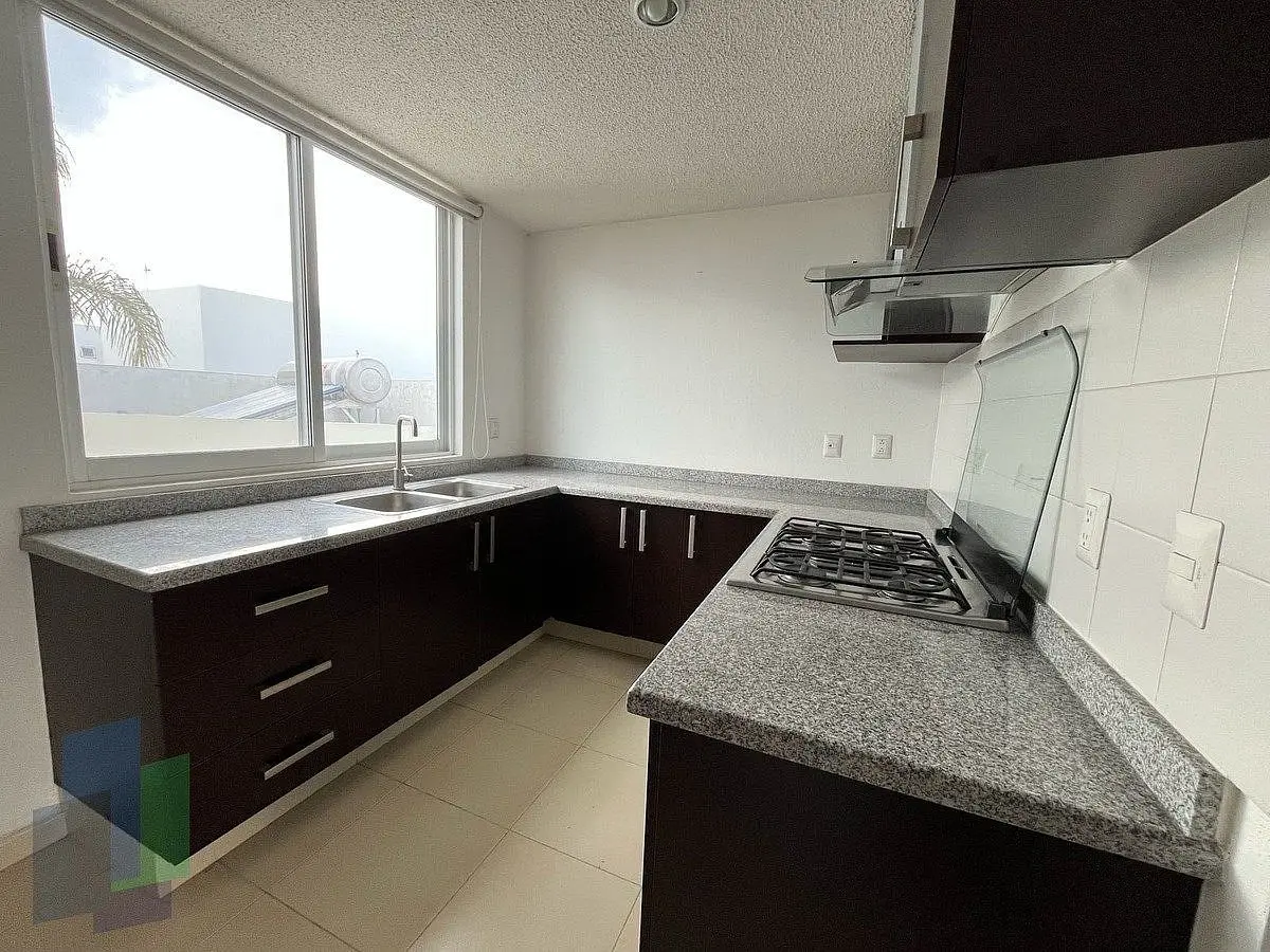 Departamento duplex planta alta en venta en Santa Fe Juriquilla. — foto 5