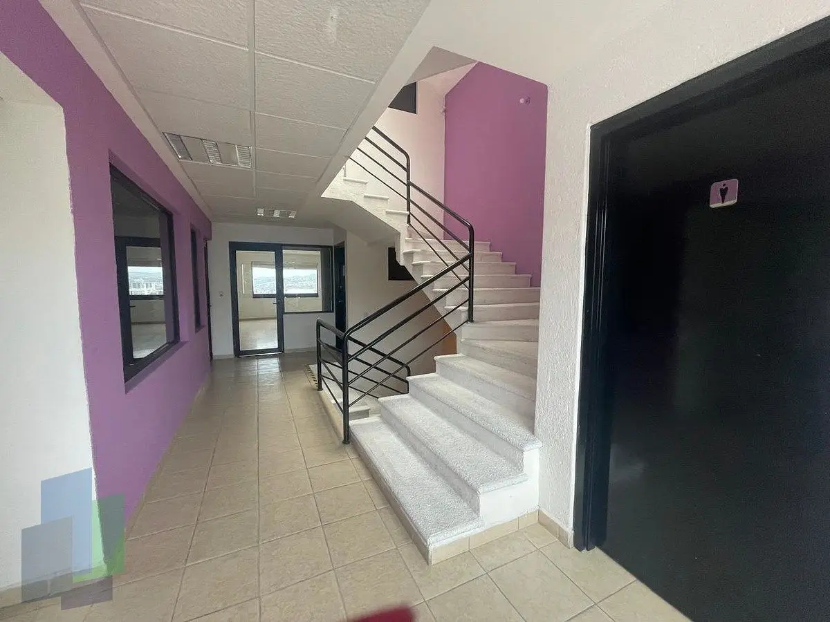 Edificio en venta / renta en Colinas del Cimatario — foto 5