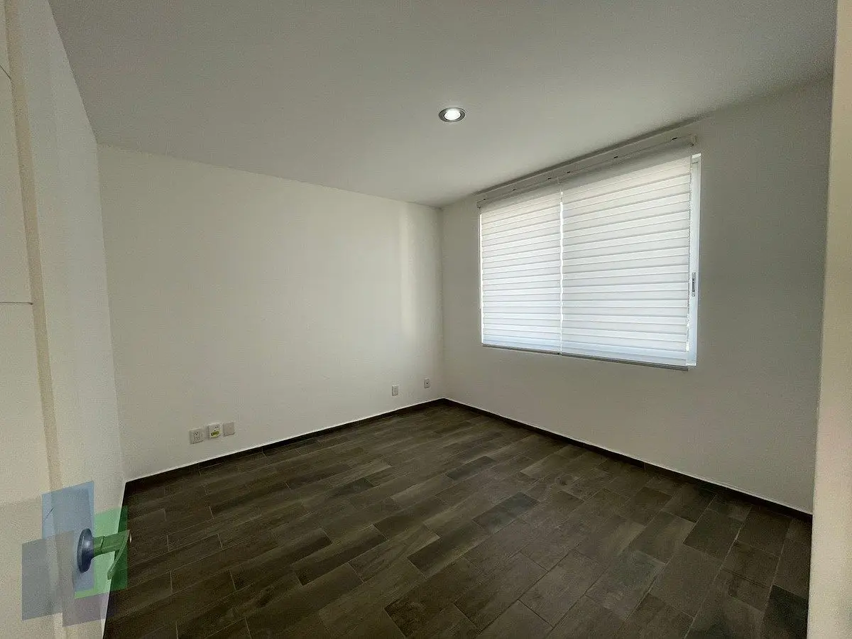Casa en venta Grand Juriquilla 3 recámaras Roof Garden — foto 3