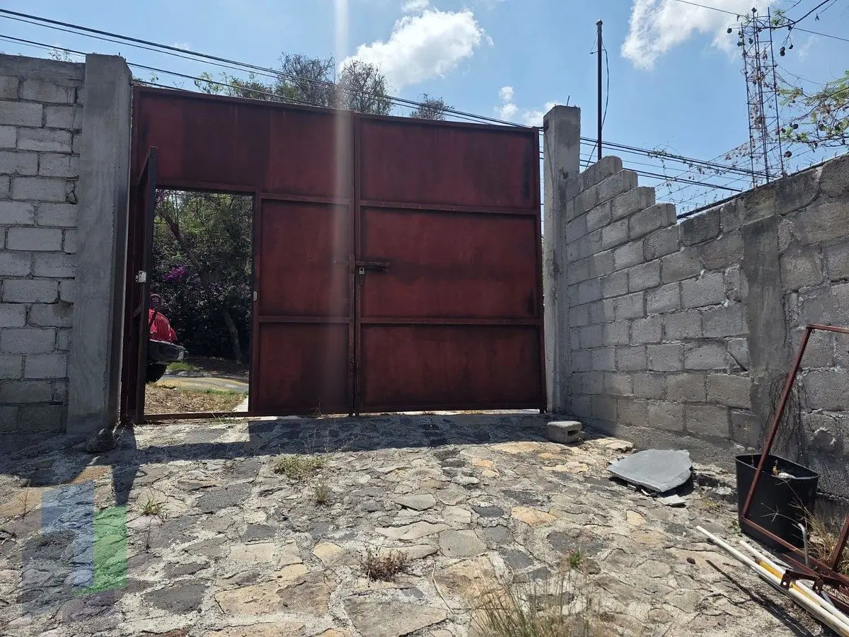 Terreno de 1000 en Villas del Mesón Juriquilla, con barda frontal y zagúan. — foto 6