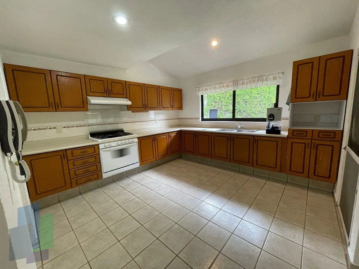 Casa en venta zona Jurica Campestre 3 recámaras cto. de servicio — foto 5