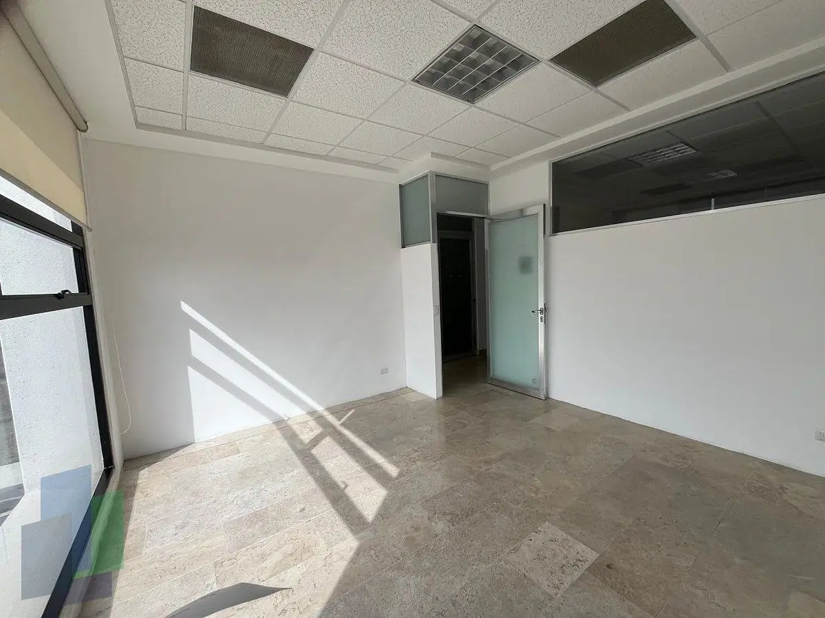 Renta de oficina de 15 m2 en 2o nivel en Corporativo. — foto 4
