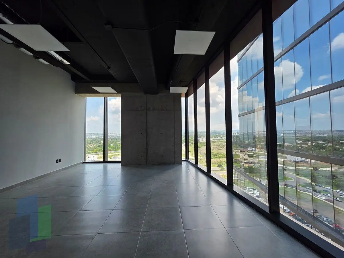 Oficina en renta en corporativo Level con baño privado. — foto 2