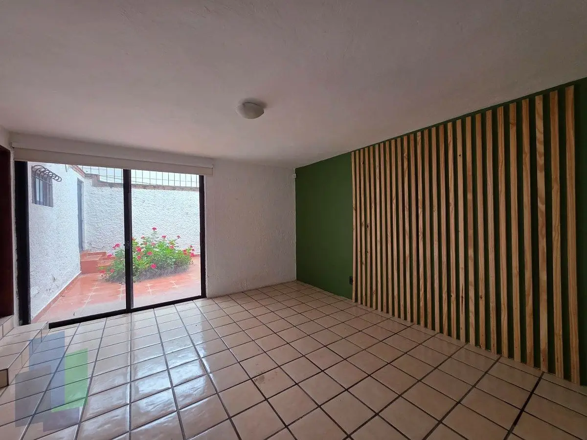 Casa en renta en Juriquilla con vista al campo de golf con 4 recámaras. — foto 3