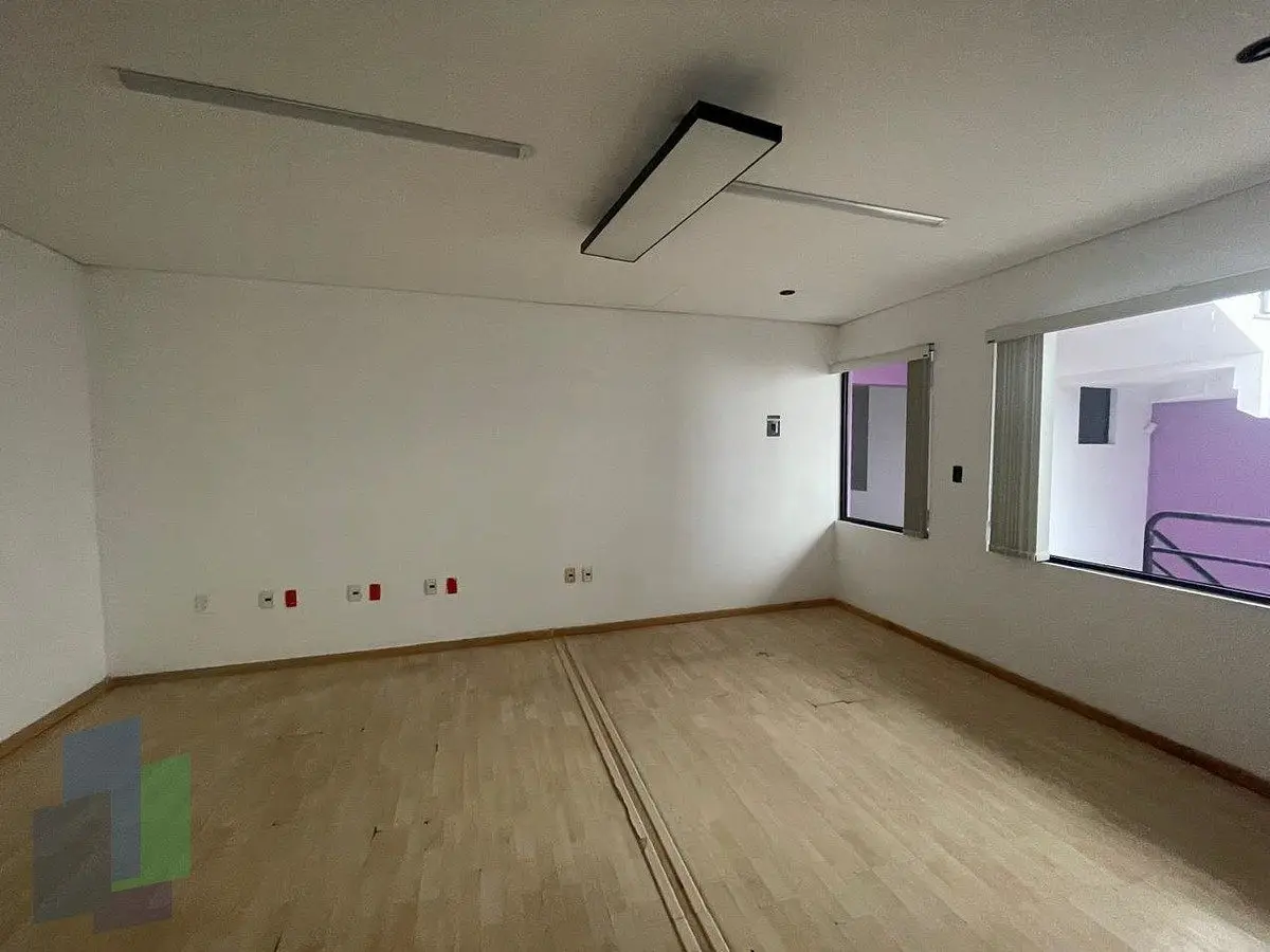 Edificio en venta / renta en Colinas del Cimatario — foto 4