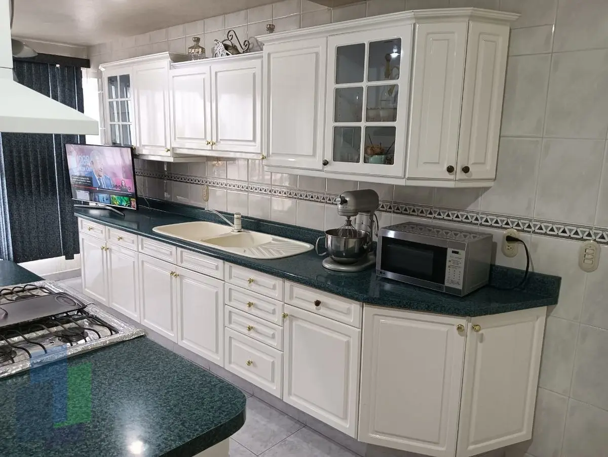 Casa en venta en Villas del Mesón Juriquilla con gran jardín — foto 5