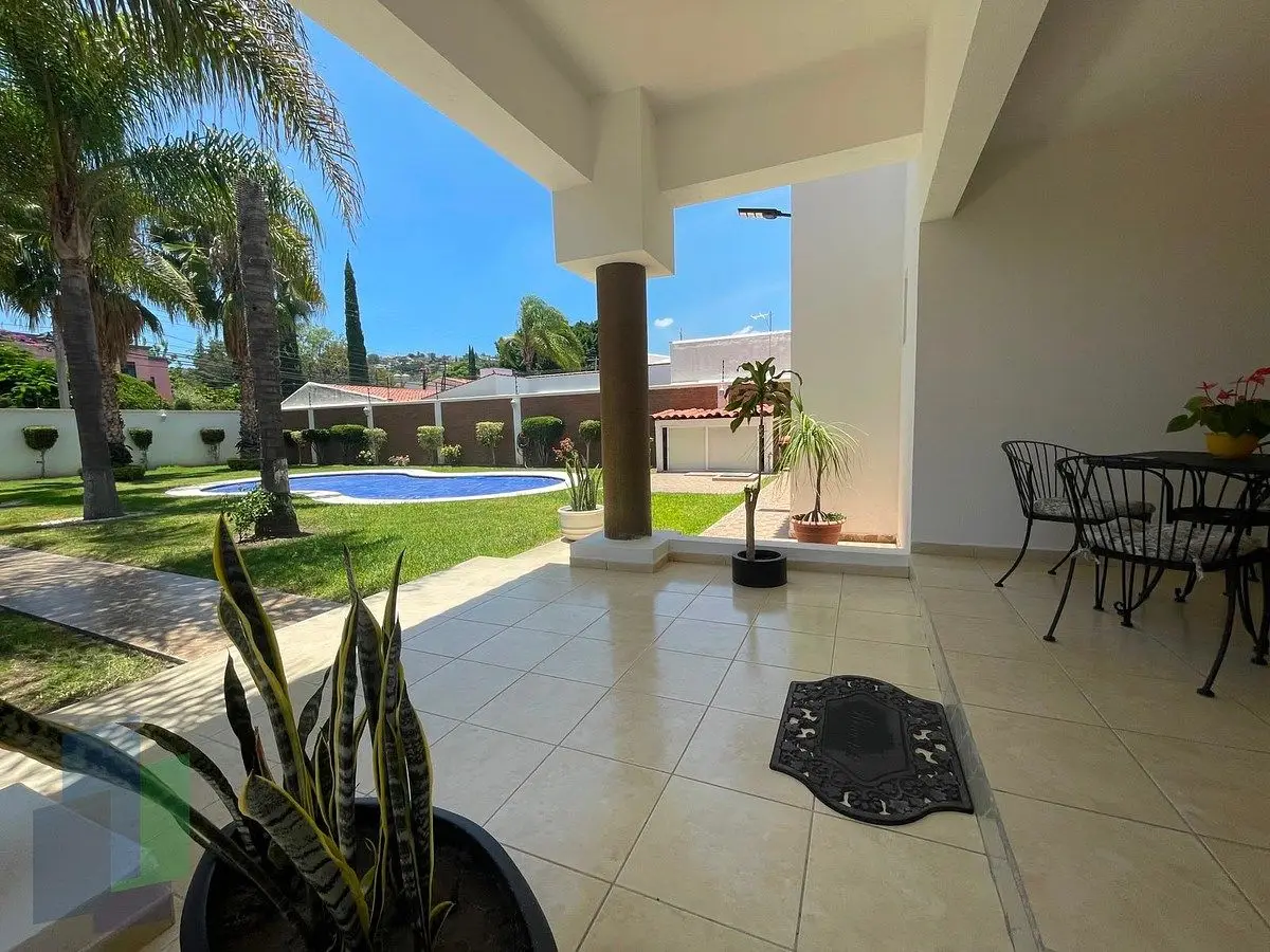 Casa en venta con 5 recámaras y alberca zona Colinas del Bosque Corregidora — foto 6